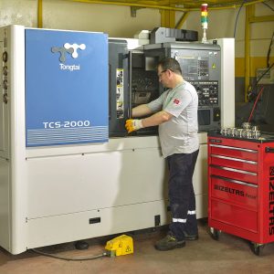 TONGTAI TOPPER TCS-2000 CNC LATHE